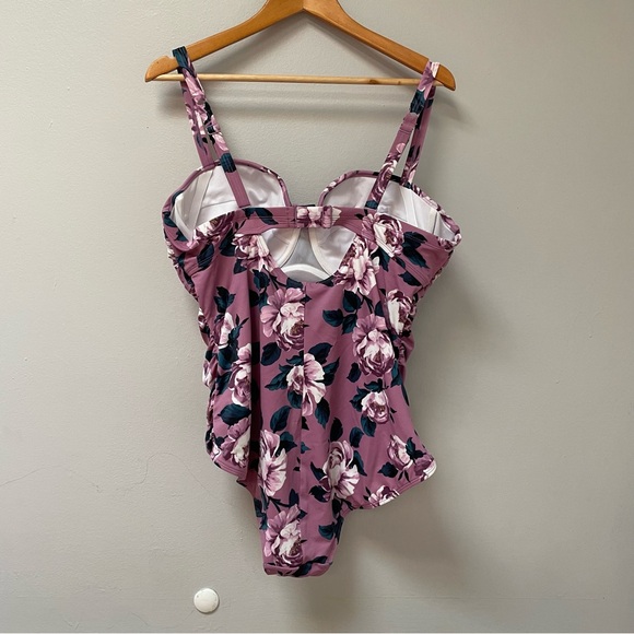 TORRID 2X Underwire Ruched Tie-Front One Piece Swimsuit lavender floral - Picture 7 of 9